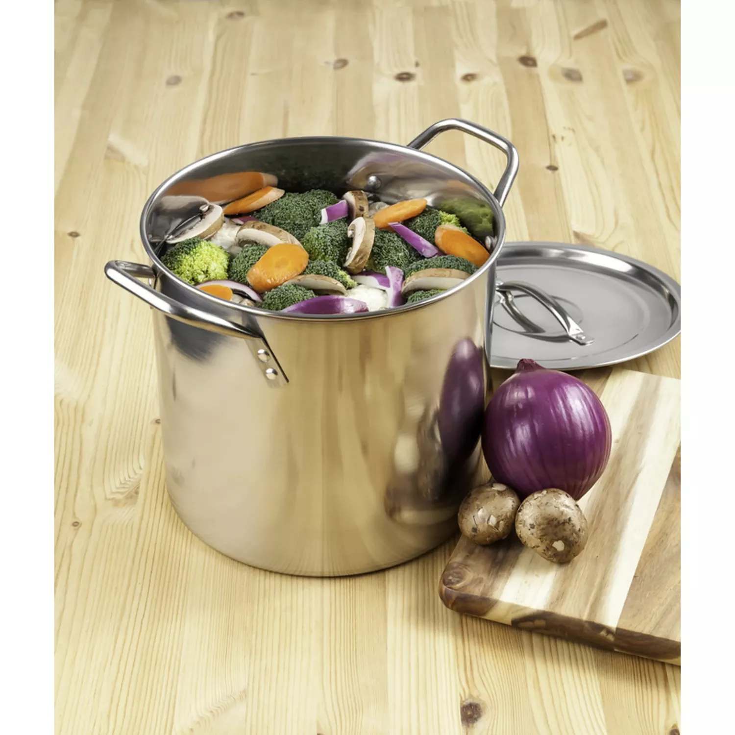 12 Quart Polished Stainless Steel Stockpot With Lid