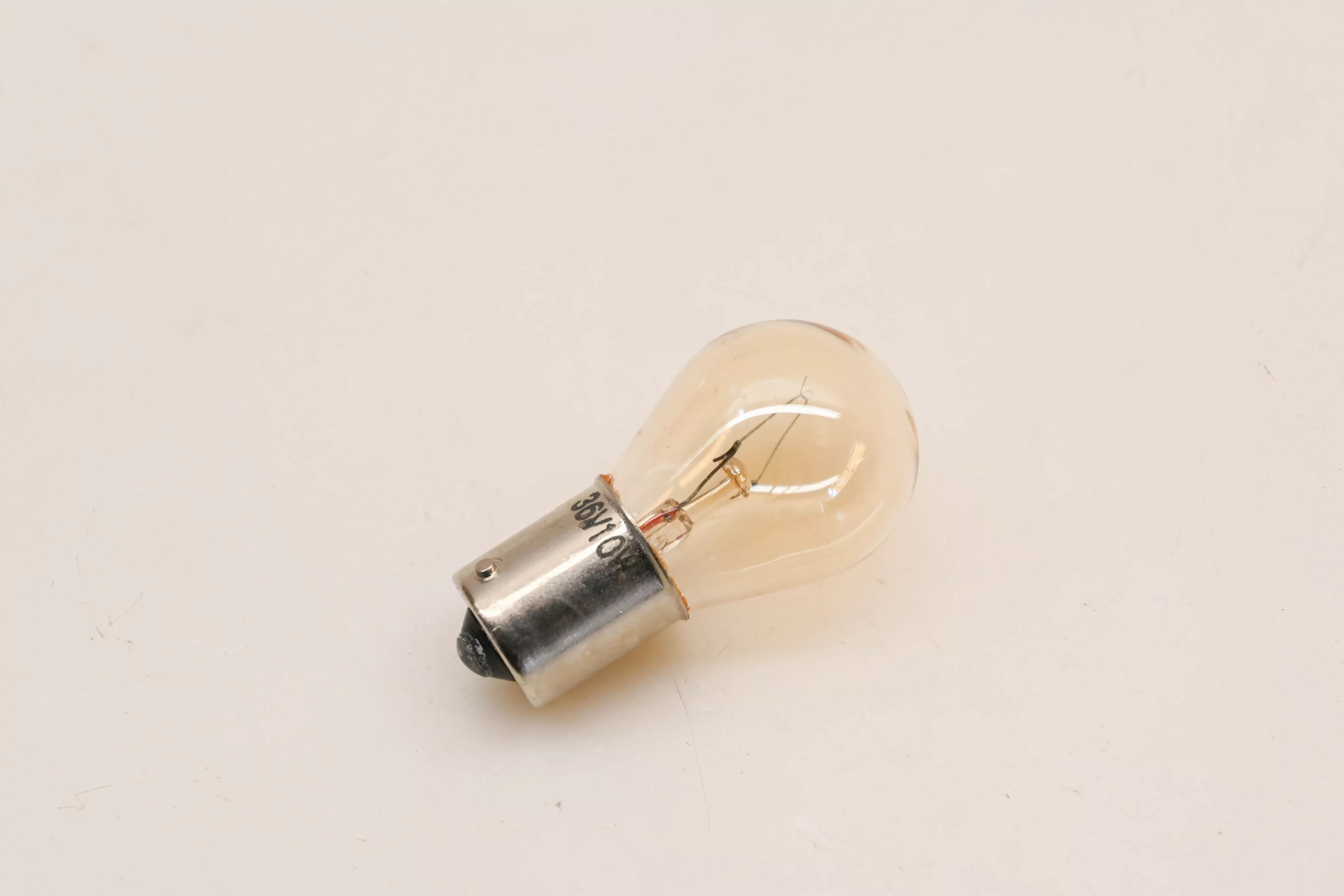 Hyster 1376438 36V 10W Light Bulb NOS