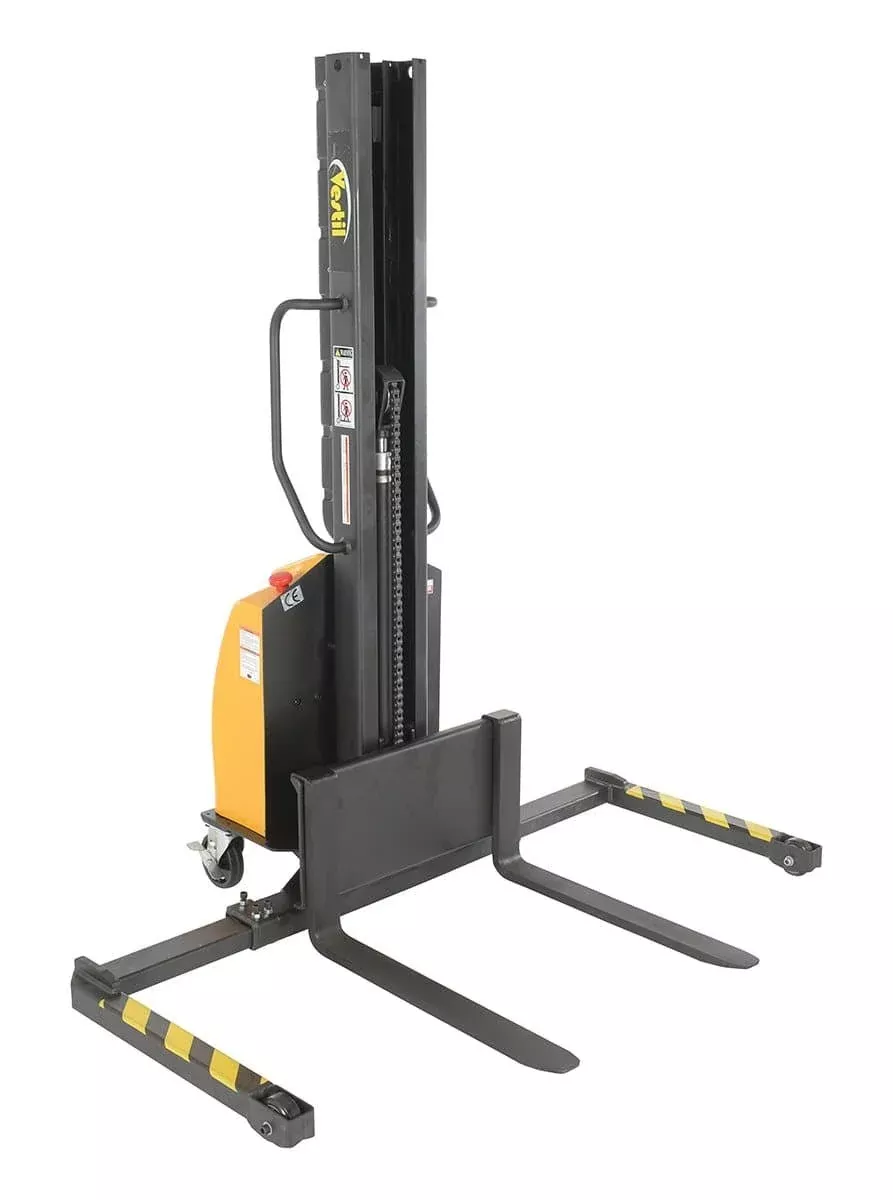 Narrow Mast Stackers with Powered Lift
