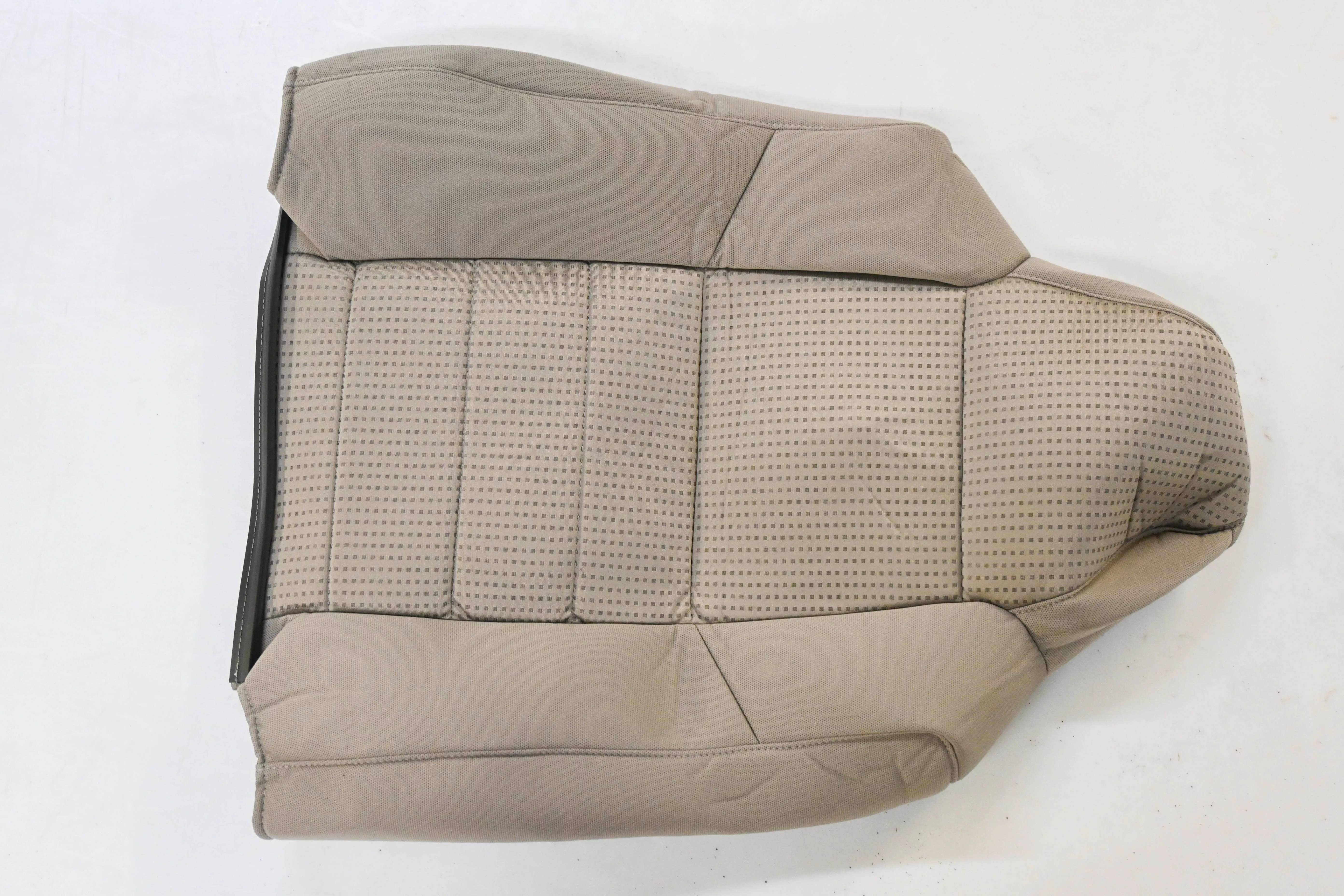 New OEM Ford 8C3Z-2564416-BB Front Right Seat Back Cover NOS