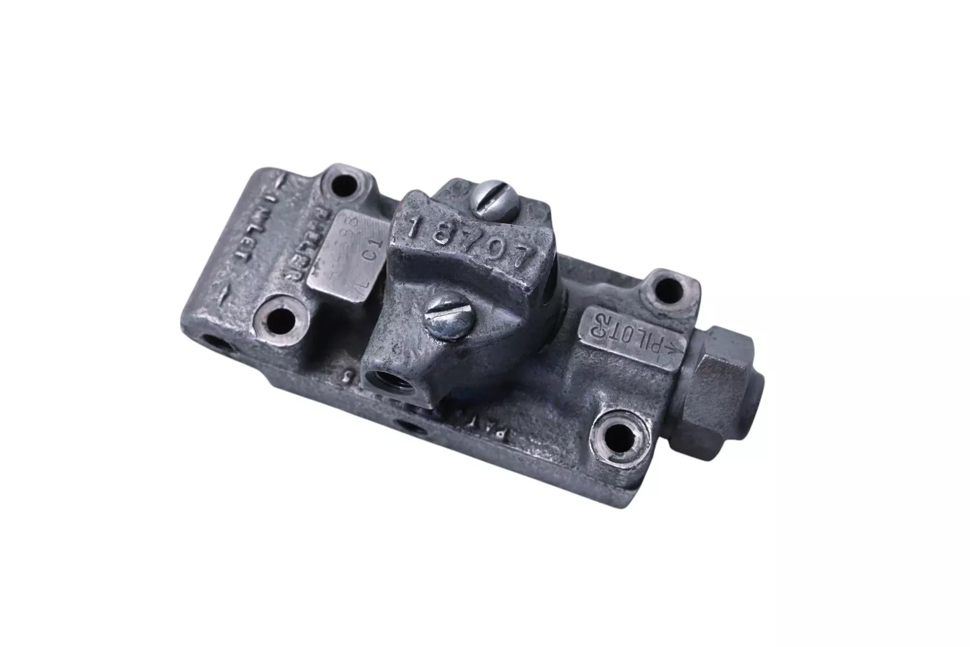 New OEM Ford DOHZ-7D292-A Valve Assembly NOS