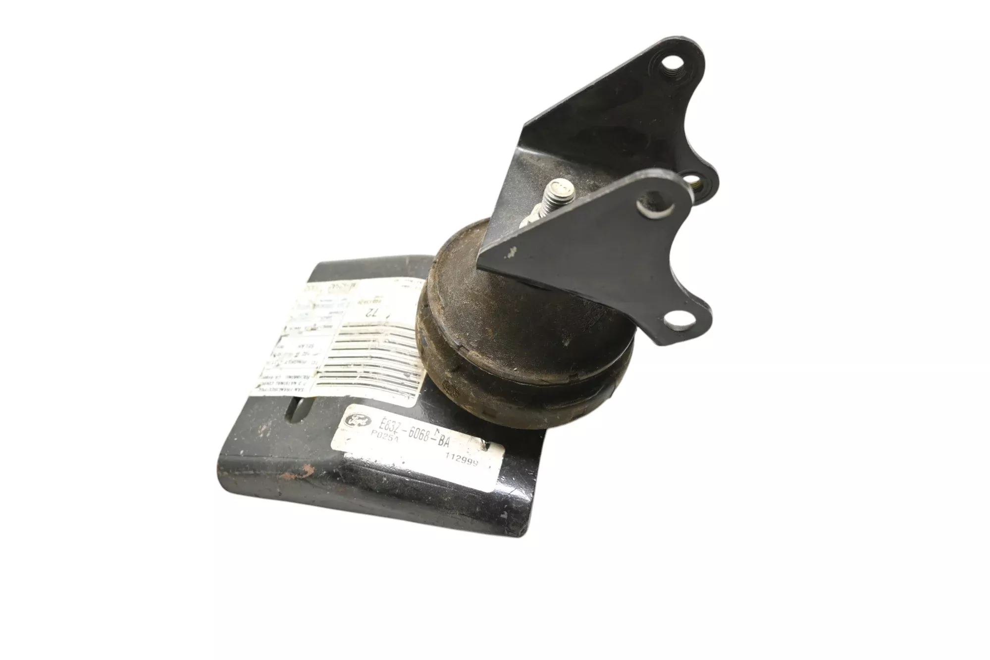 New OEM Ford E83Z-6068-BA Motor Mount NOS