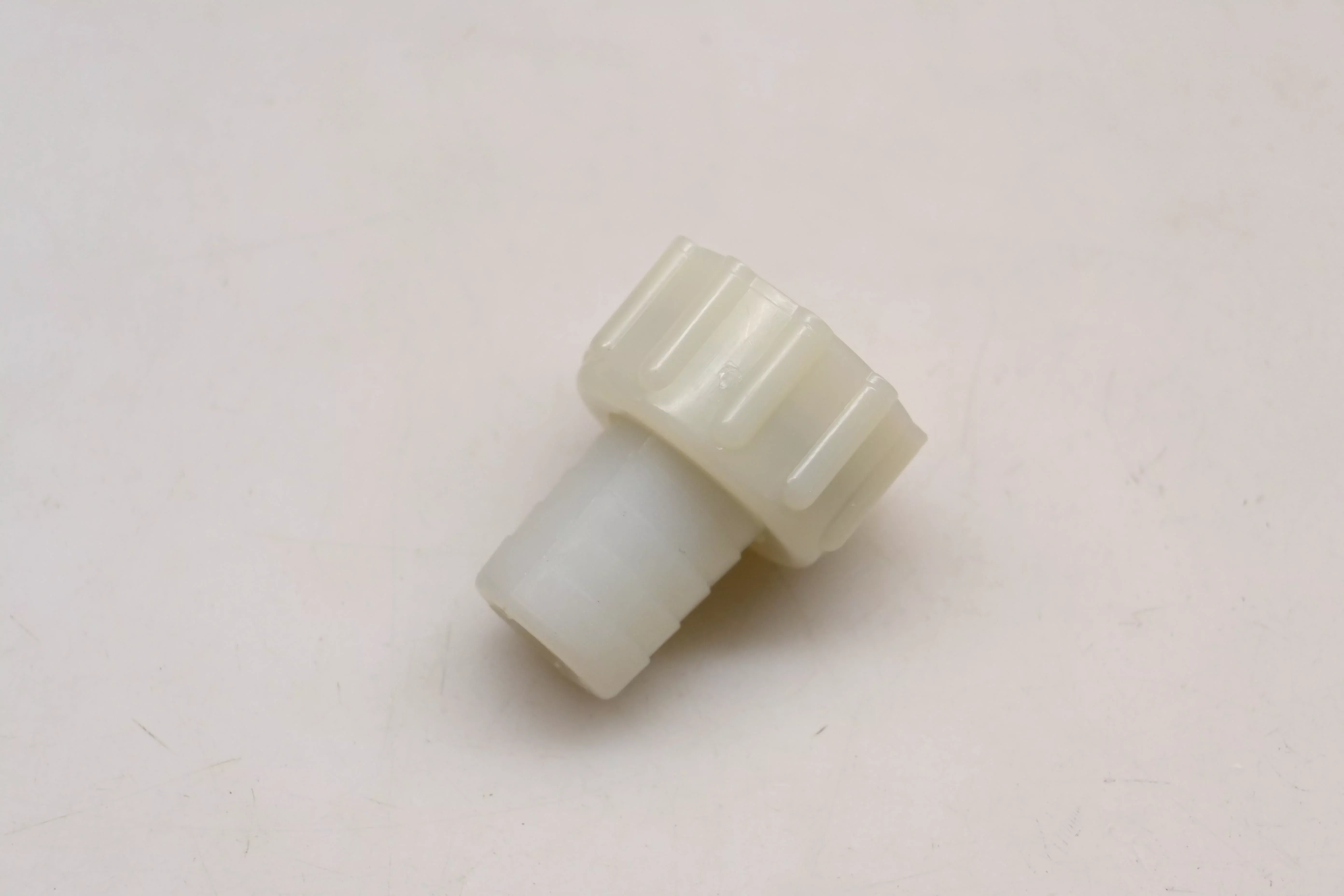 New OEM Polaris 1240009 Drain/Flush Fitting Assembly Qty 1 NOS