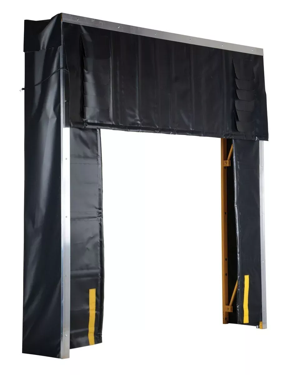 Retractable Dock Shelter